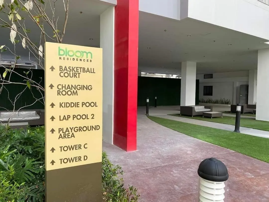 Smdc Bloom Cozy 2Br Condo Wifi & Netflix Near Naia Manila